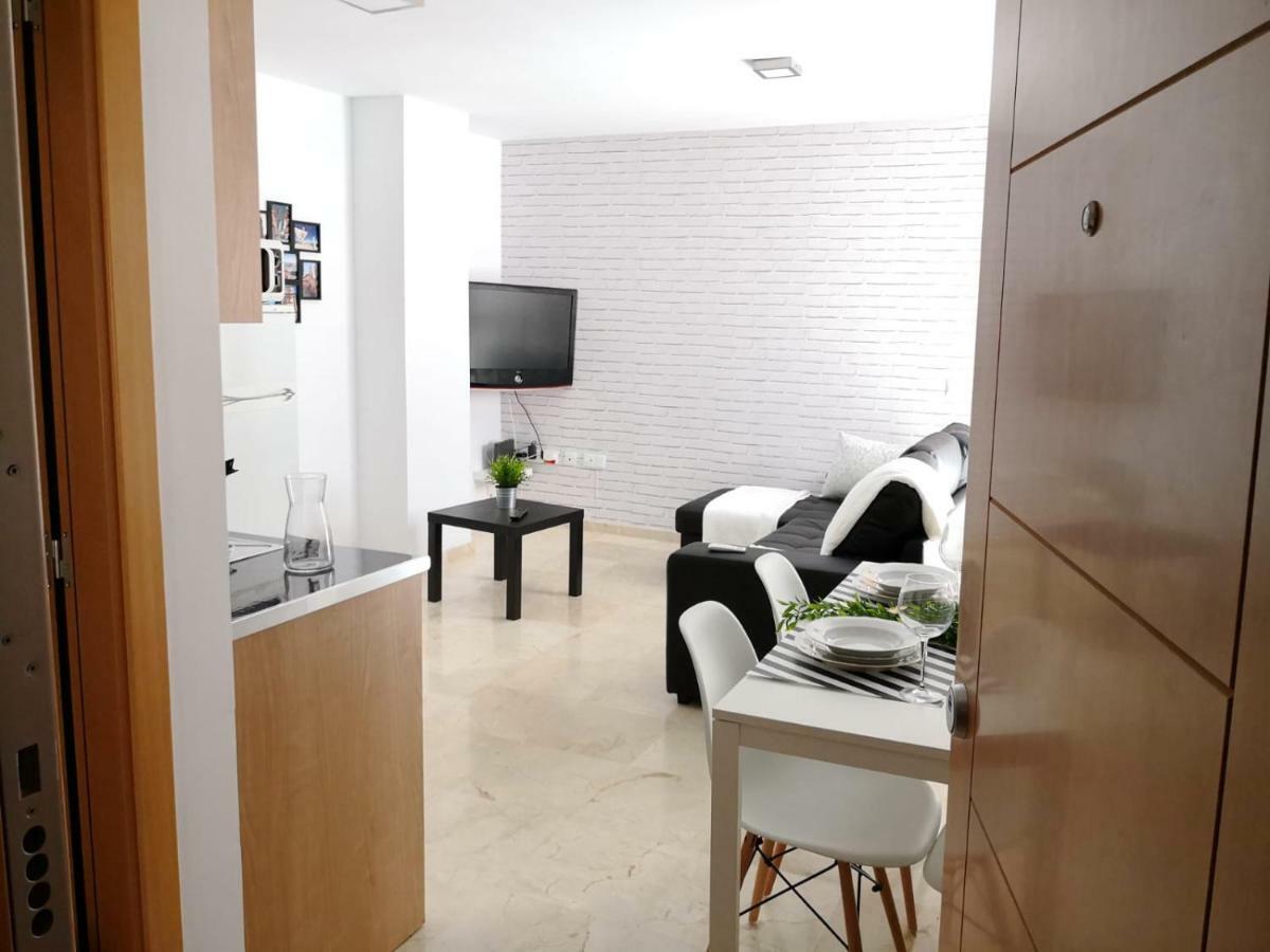Apartamento La Victoria 马拉加 外观 照片